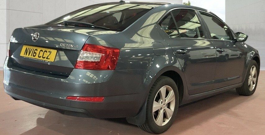Skoda Octavia 1.4 Tsi Se L Grey #4