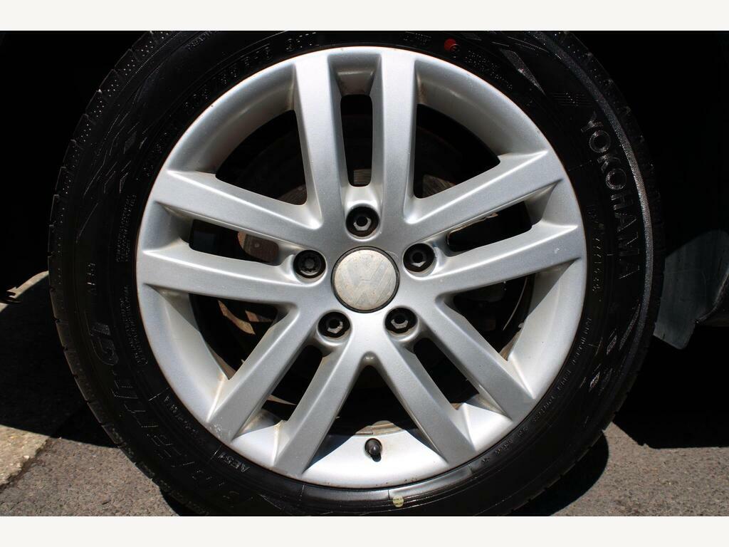Volkswagen Touran 1.6 Tdi Se Euro 5 Black #7