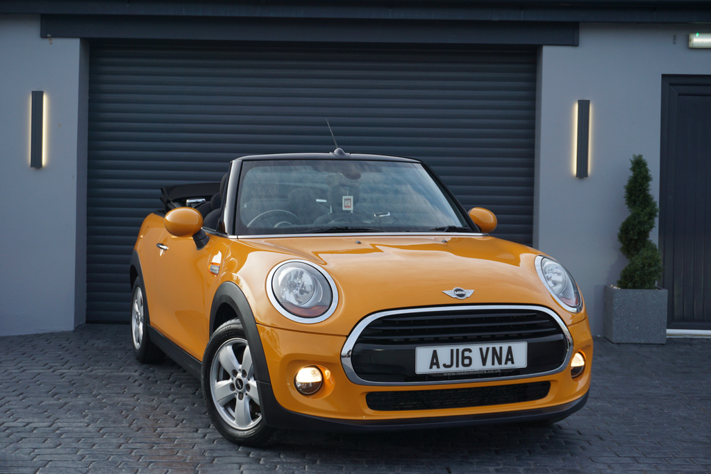 Mini Hatch Cooper