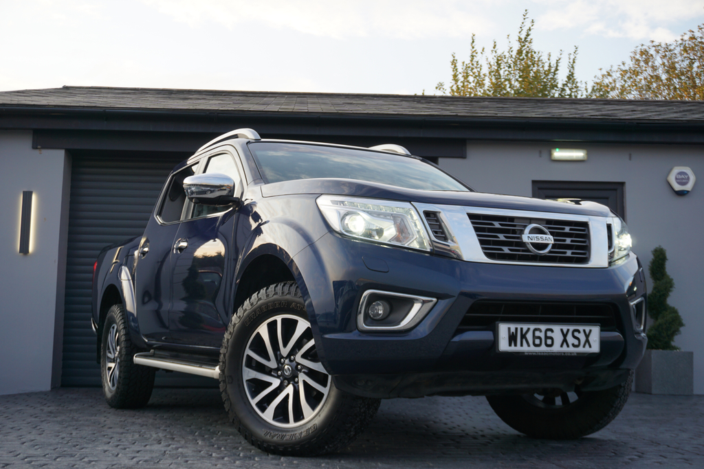 Nissan Navara Dci Tekna 4X4 Shr Dcb #2