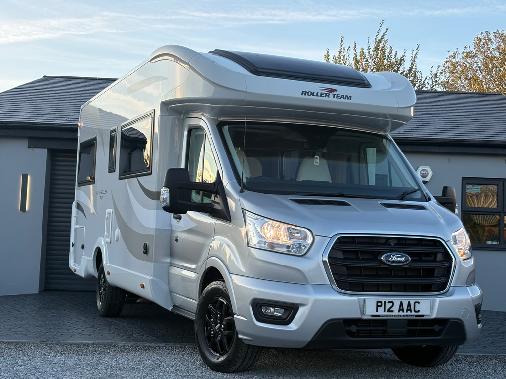 Ford Transit Custom 280 Limited L1 Swb Fwd 2.0 Ecoblue 136Ps Low Roof Silver #2