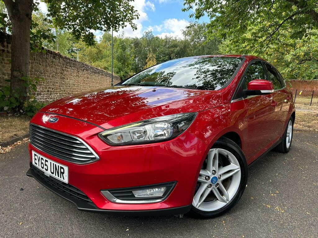 Ford Focus 1.0T Ecoboost Titanium Euro 6 Ss Red #3