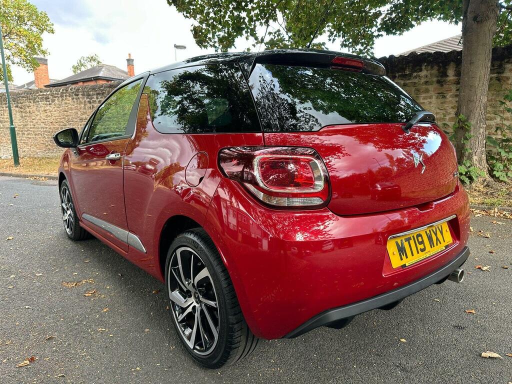 DS DS 3 Hatchback 1.2 Puretech Connected Chic Eat6 Euro 6 Red #4