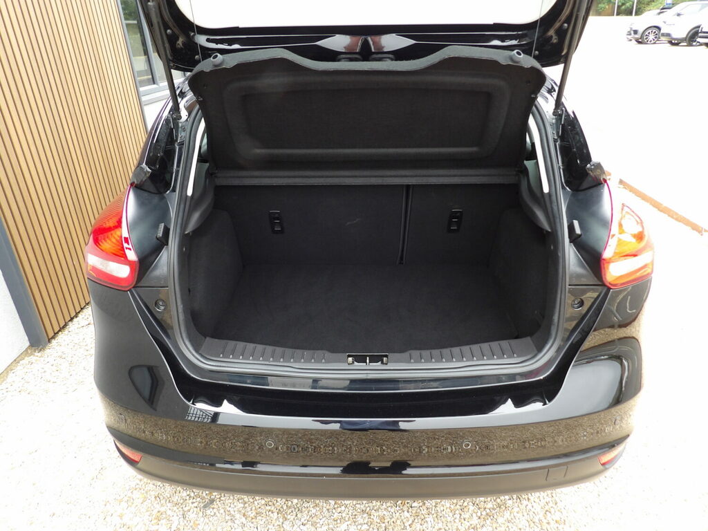 Ford Focus 1.5T Ecoboost Titanium X Euro 6 Ss Blue #7