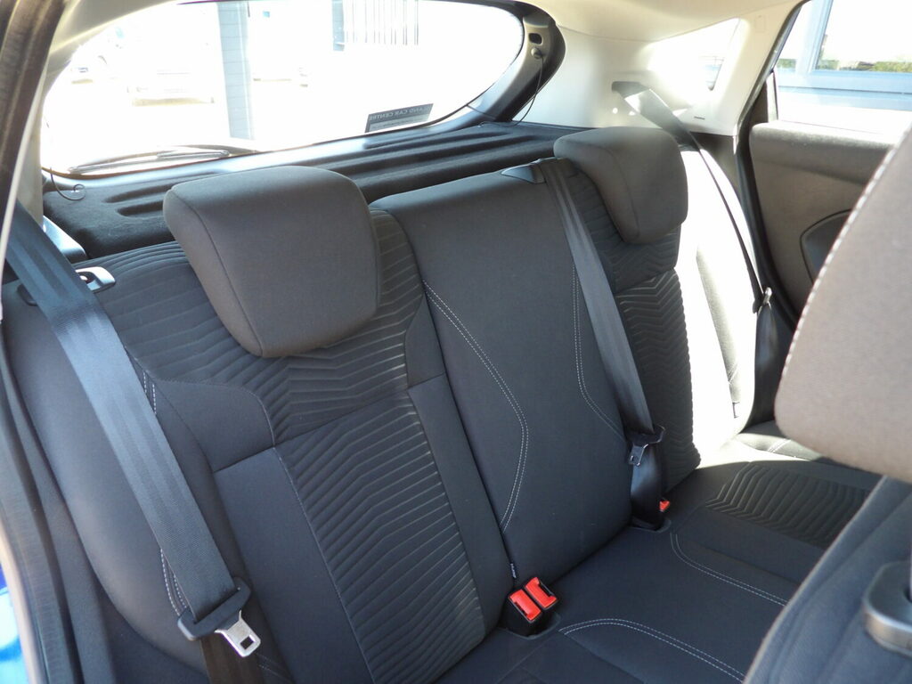 Ford Fiesta 1.0T Ecoboost Zetec Euro 5 Ss Red #11