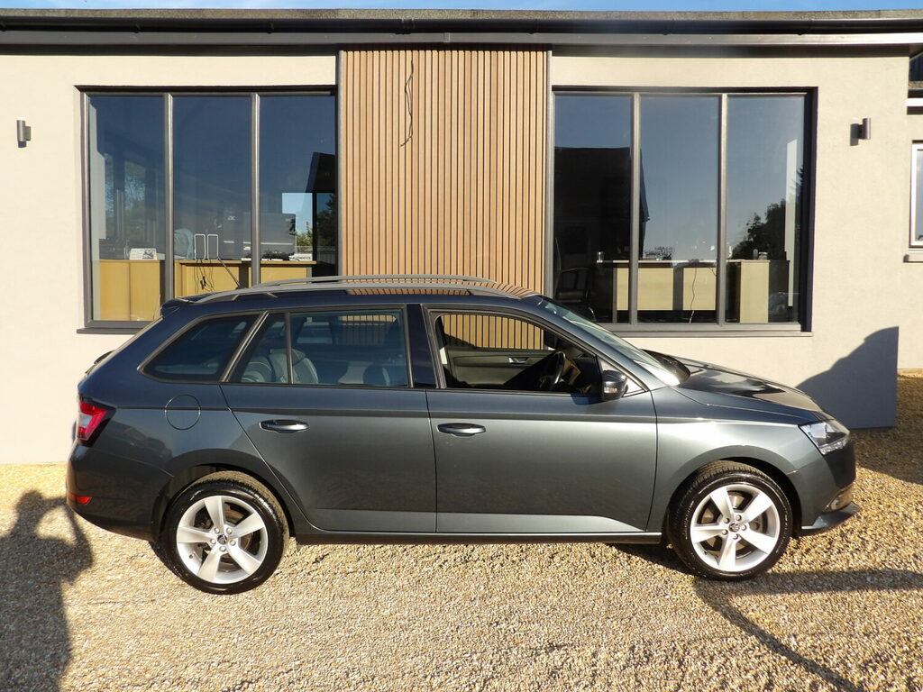 Skoda Fabia Estate 1.0 Tsi 110 Se L Dsg Grey #2