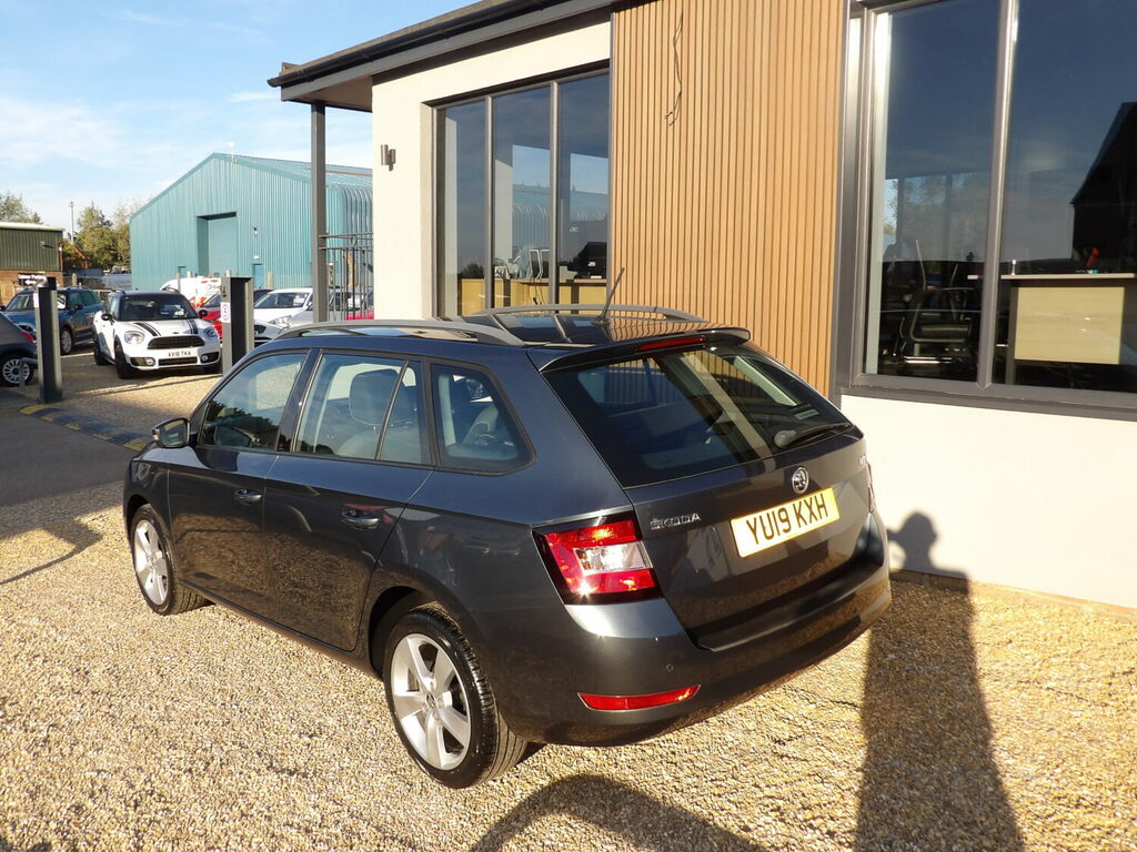 Skoda Fabia Estate 1.0 Tsi 110 Se L Dsg Grey #3