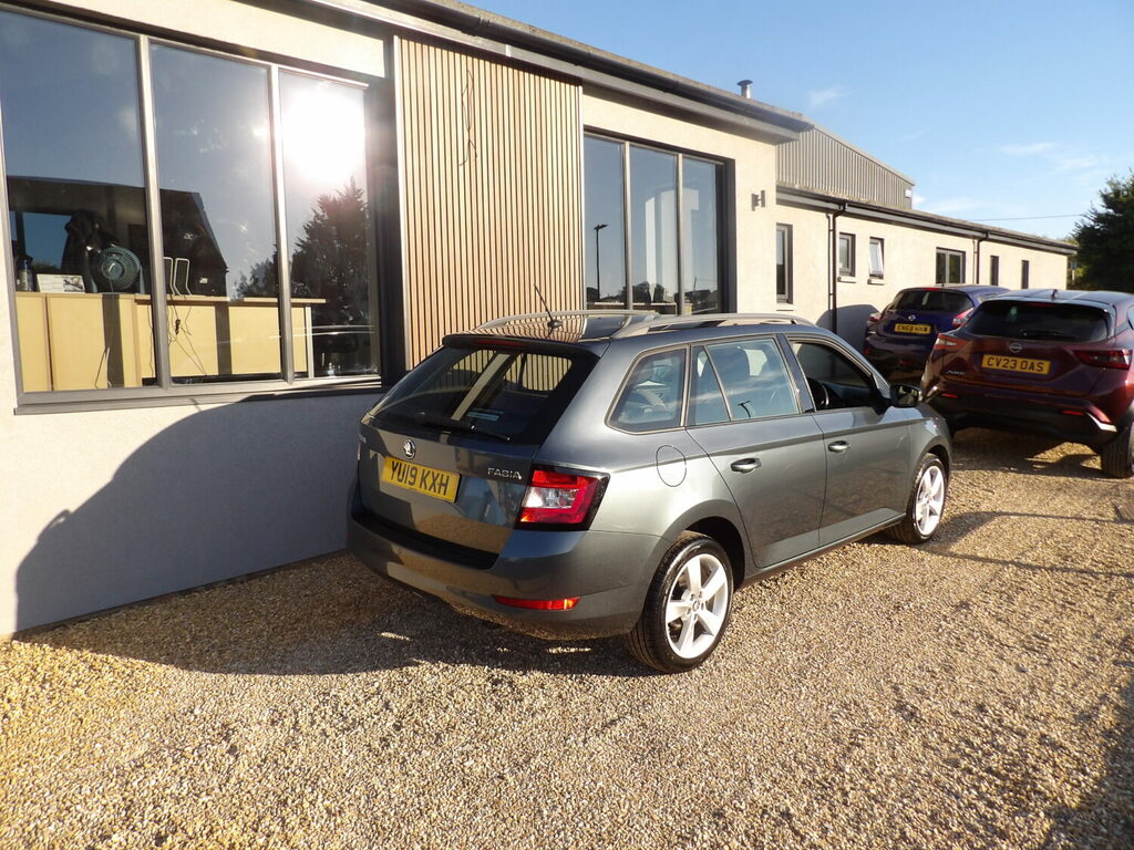 Skoda Fabia Estate 1.0 Tsi 110 Se L Dsg Grey #5