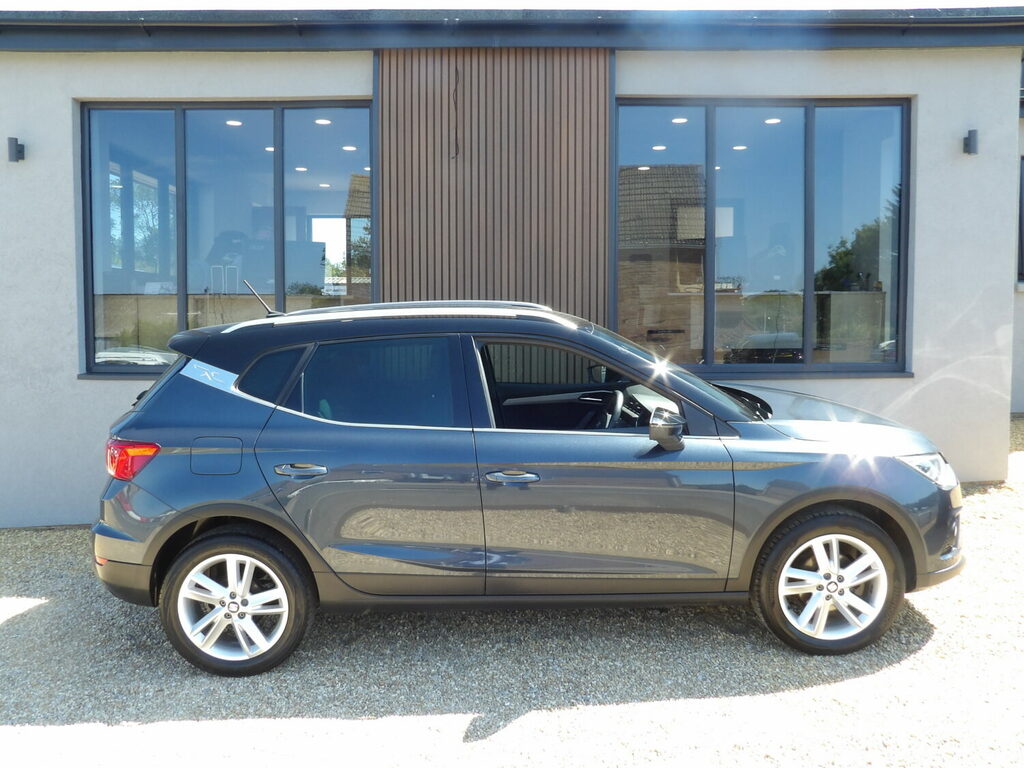 Seat Arona Hatchback 1.0 Tsi 115 Fr Grey #2