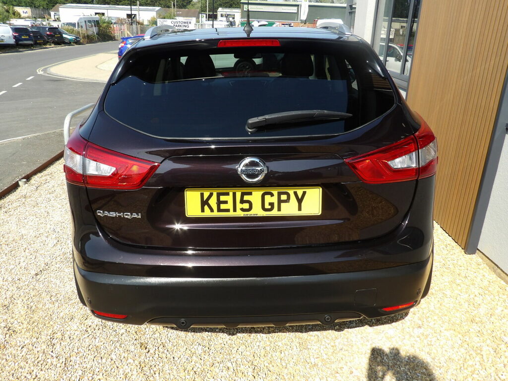 Nissan Qashqai 1.2 Dig-t Acenta 2Wd Euro 5 Ss Black #8