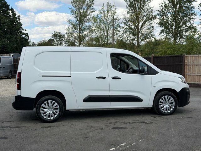 Citroen Berlingo 1.5 Bluehdi 950 Enterprise XL Panel Van 6Dr WU70XNS White #4