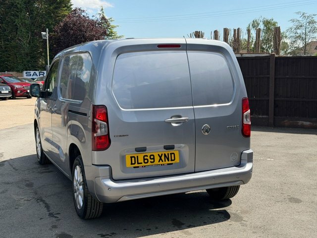Vauxhall Combo 1.5 Turbo D 2000 Limited Edition Nav Panel Van Grey #5
