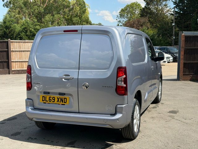 Vauxhall Combo 1.5 Turbo D 2000 Limited Edition Nav Panel Van Grey #4