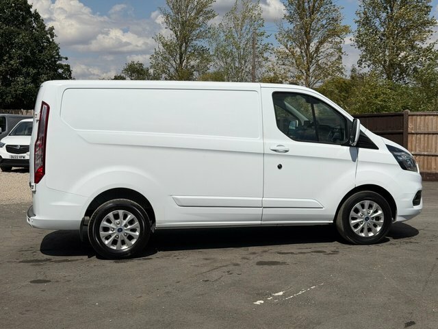 Ford Transit Custom 2.0 300 Ecoblue Limited Panel Van Manua White #4