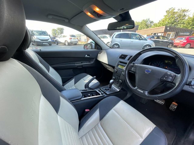 Volvo C30 R-design New Mot New Service U611 Ulez White #10
