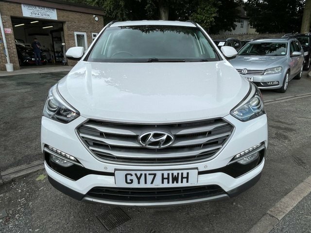 Hyundai Santa Fe 2.2 Crdi Blue Drive Premium Suv 4W White #2