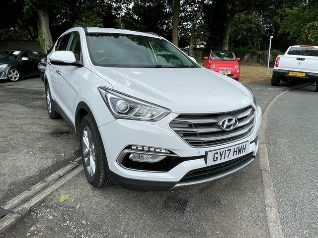 Hyundai Santa Fe 2.2 Crdi Blue Drive Premium Suv 4W White #3