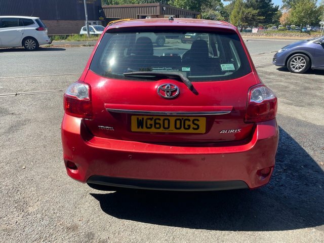 Toyota Auris 1.4 D-4d Tr Hatchback Euro 5 90 Red #5