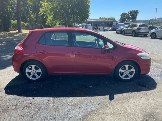 Toyota Auris 1.4 D-4d Tr Hatchback Euro 5 90 Red #3