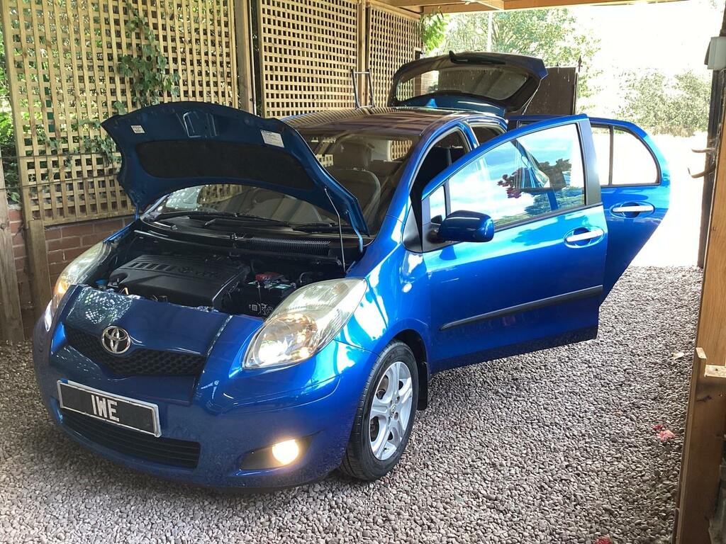 Toyota Yaris Vvt-i Tr Full Service Red #7