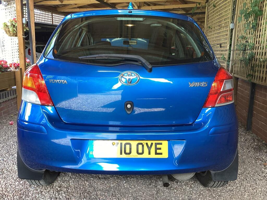 Toyota Yaris Vvt-i Tr Full Service Red #6