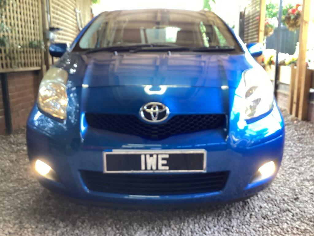 Toyota Yaris Vvt-i Tr Full Service Red #21