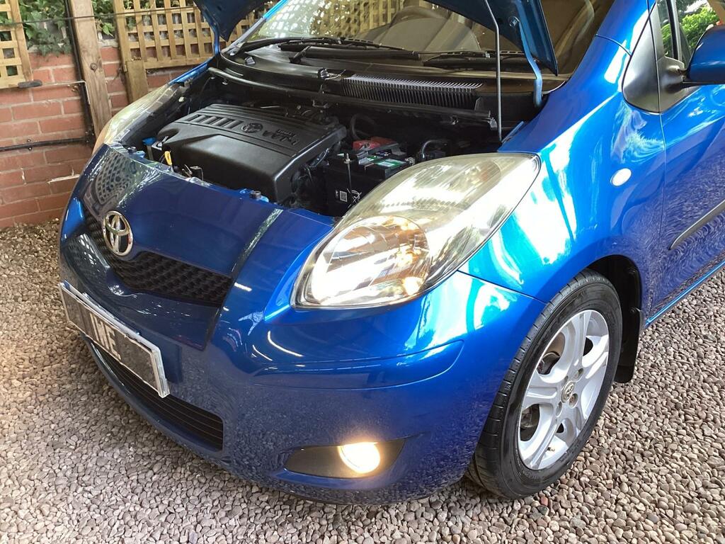 Toyota Yaris Vvt-i Tr Full Service Red #9
