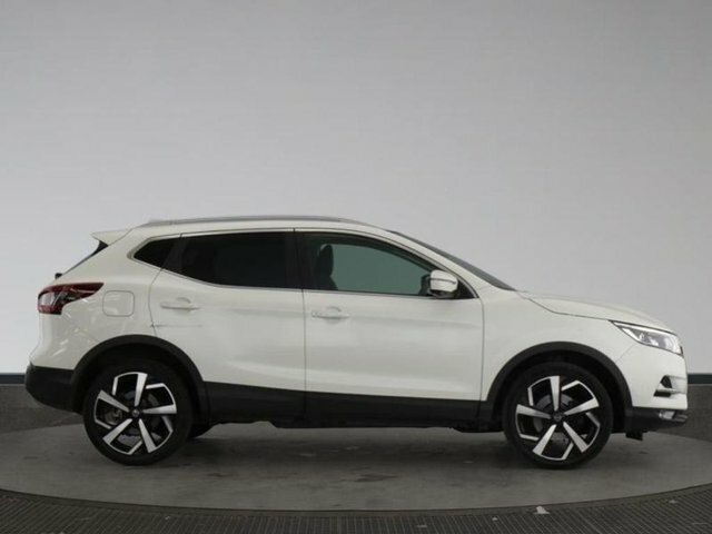 Nissan Qashqai 2021 1.3 Dig-t N-motion Suv Euro MW21ARX White #2