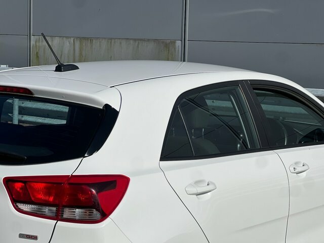 Kia RIO 1.25 1 Euro 6 Ss White #57
