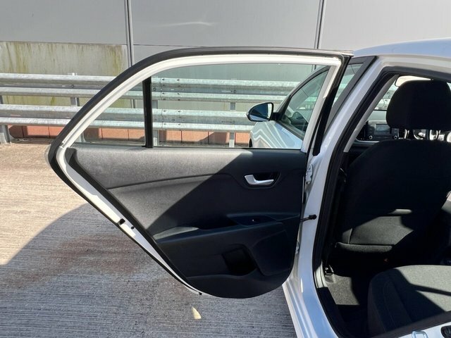 Kia RIO 1.25 1 Euro 6 Ss White #83
