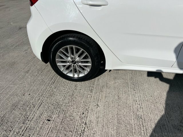 Kia RIO 1.25 1 Euro 6 Ss White #8
