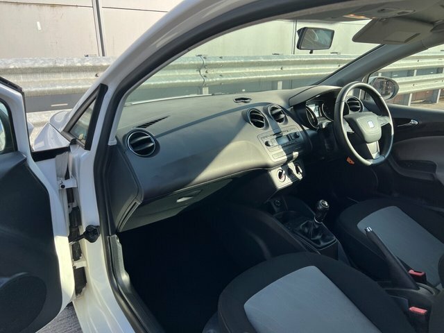 Seat Ibiza 1.4 Toca Sport Coupe Euro 5 White #20