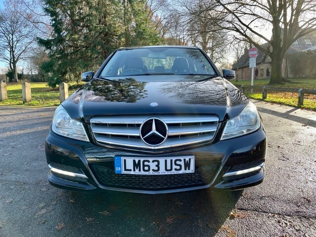 Mercedes-Benz C Class C180 Executive Se Blueefficiency Black #2