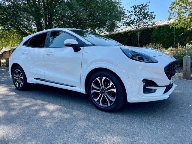 Ford Puma Puma St-line Mhev White