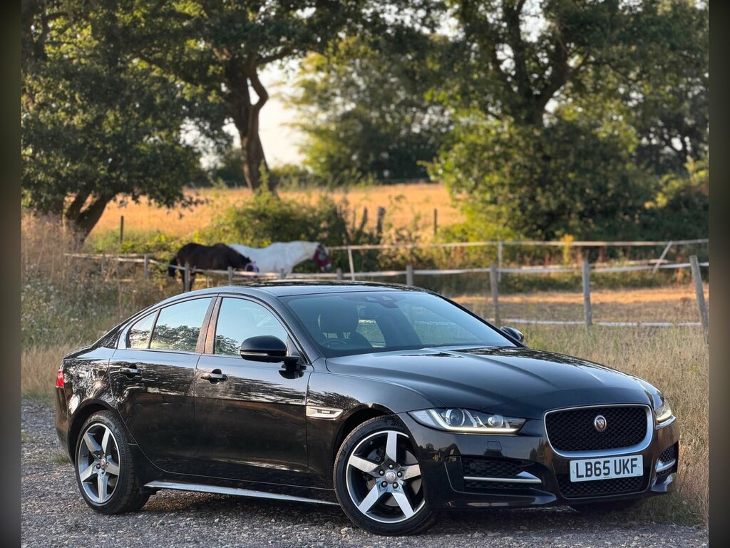 Jaguar XE 2.0D R-sport Euro 6 Ss Black