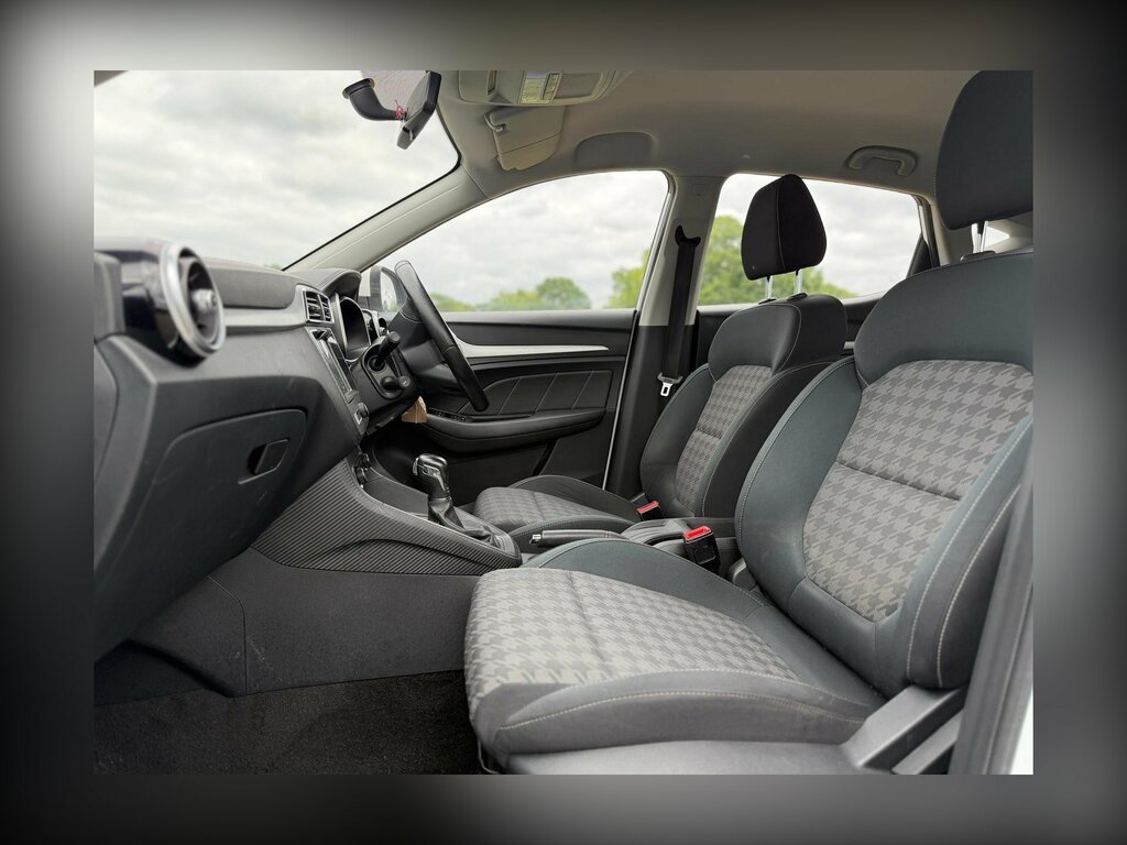 MG ZS 44.5Kwh Exclusive Suv 143 Ps Black #27
