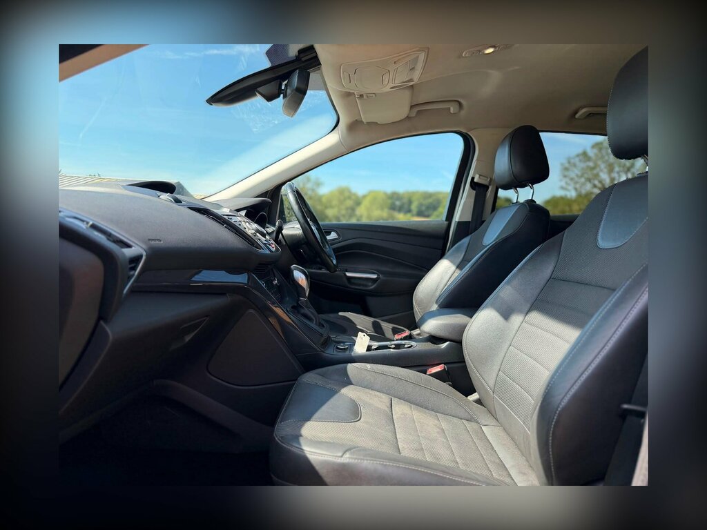 Ford Kuga 1.5 L 1.5T Ecoboost Zetec Suv 2W Grey #24
