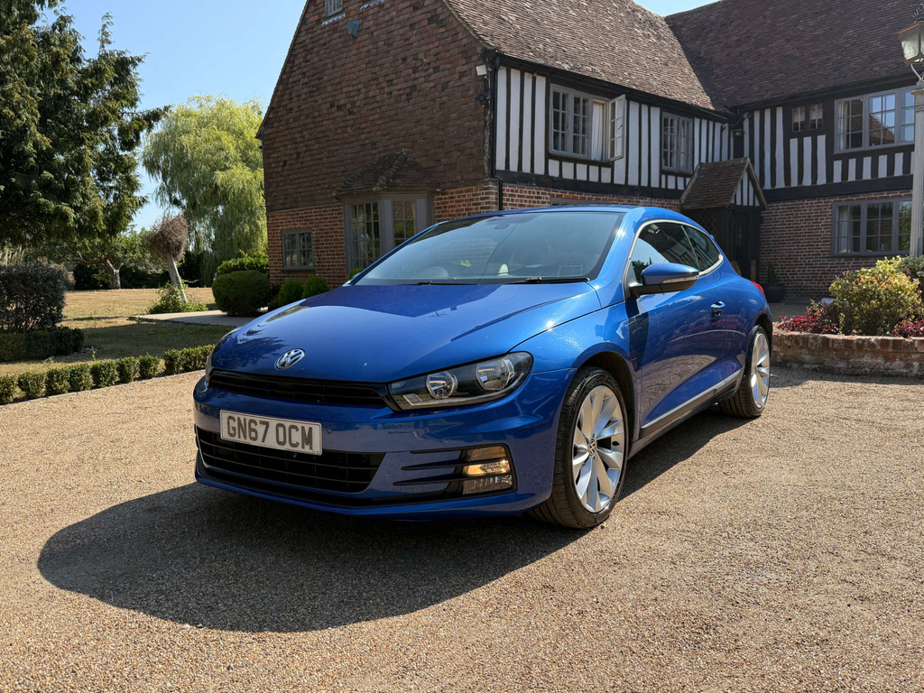 Volkswagen Scirocco Gt Bluemotion Technology Tsi
