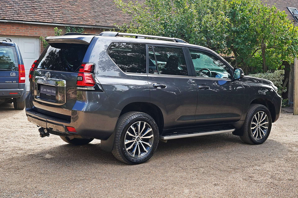 Toyota Land Cruiser Invincible D-4d 4Wd #6