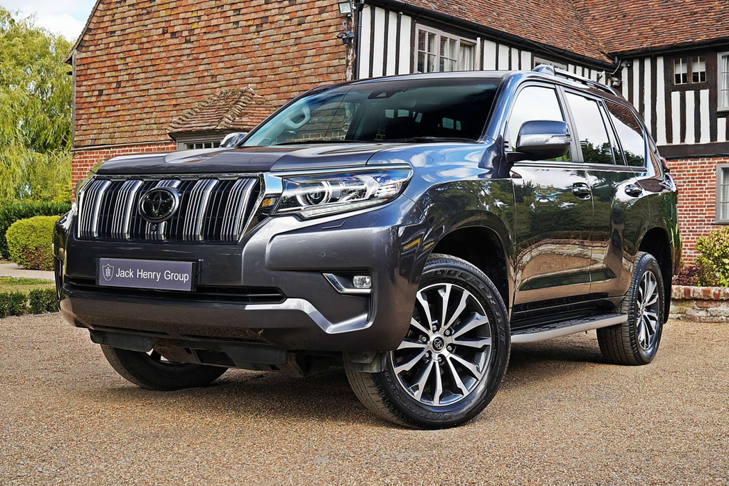 Toyota Land Cruiser Invincible D-4d 4Wd