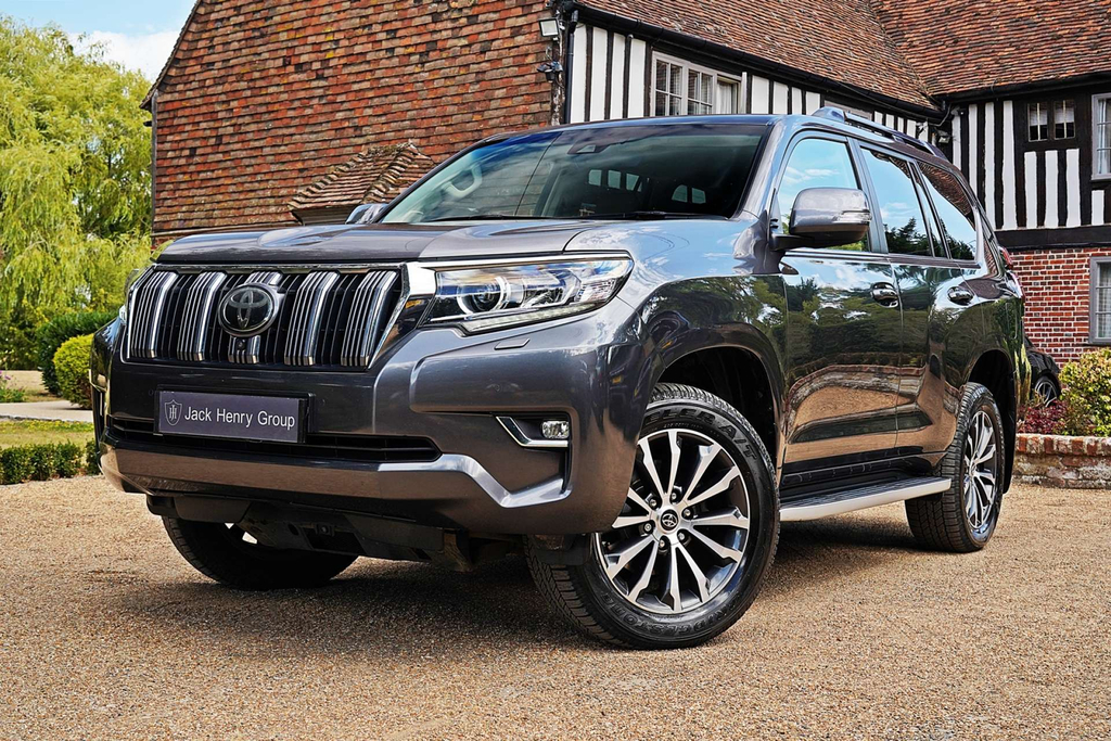 Toyota Land Cruiser Invincible D-4d 4Wd