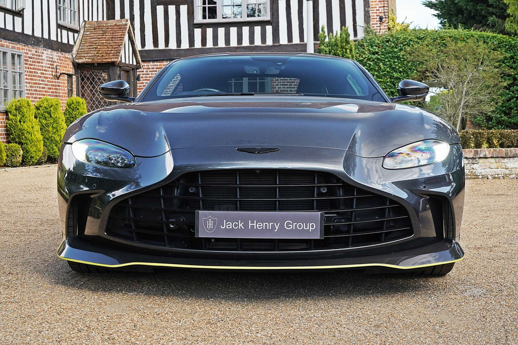 Aston Martin Vantage 5.2 V12 Biturbo Coupe Euro 6 Ss KY22HRO Red #12