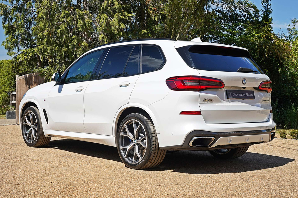 BMW X5 Xdrive 30D M Sport 4Wd White #3