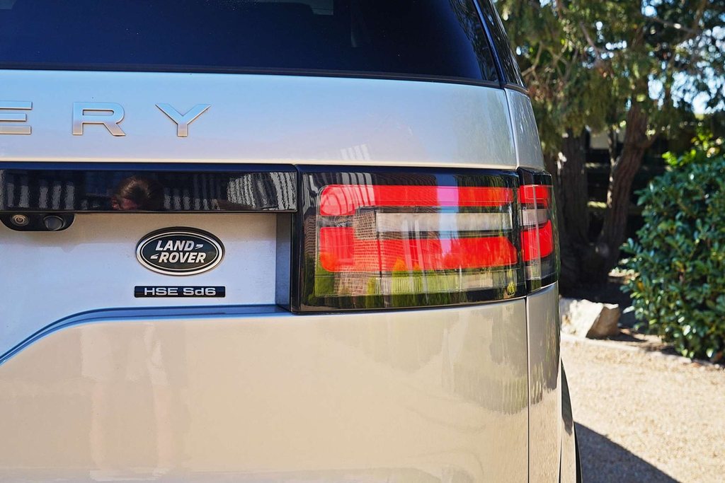 Land Rover Discovery Luxury Hse Sdv6 4Wd Silver #5
