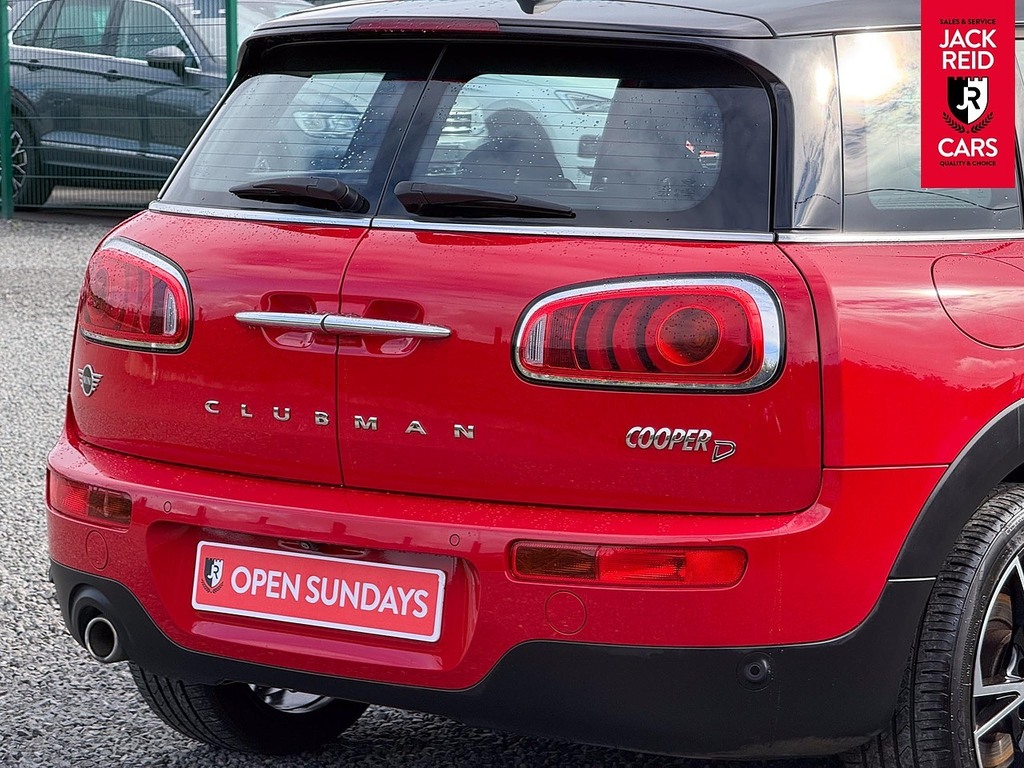 Mini Clubman Estate SN68PCY Red #6