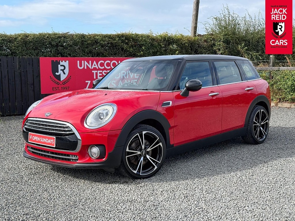 Mini Clubman Estate SN68PCY Red