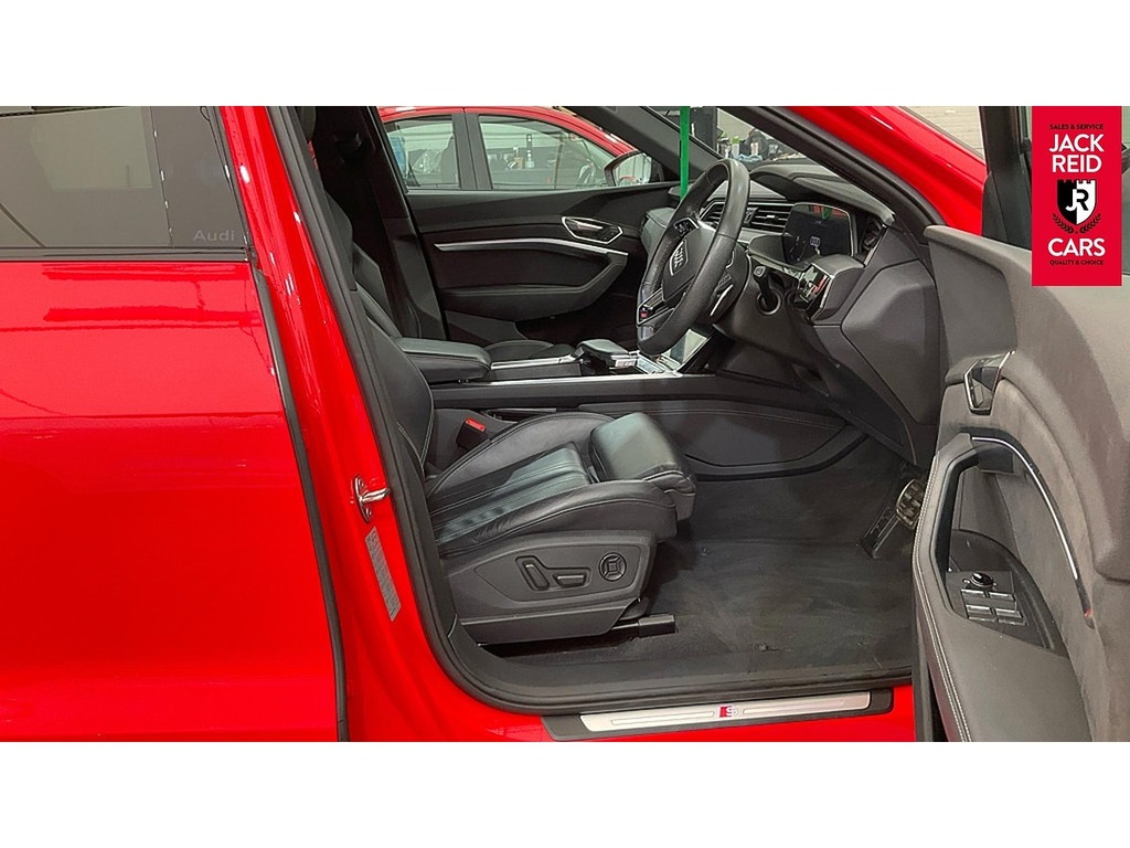 Audi Q8 e tron Suv Red #2