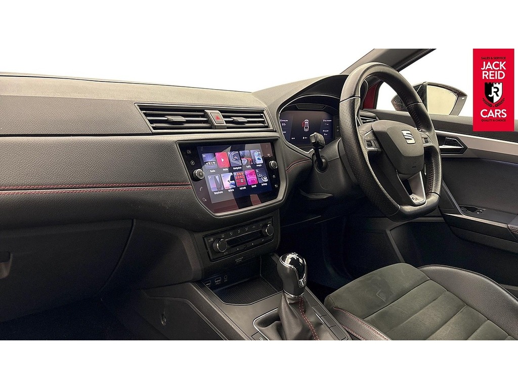 Seat Ibiza Hatchback Red #2