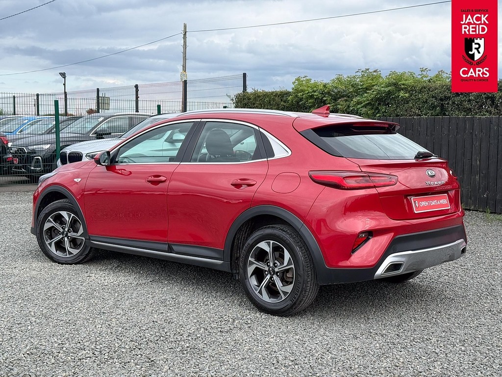 Kia Xceed Suv Red #2