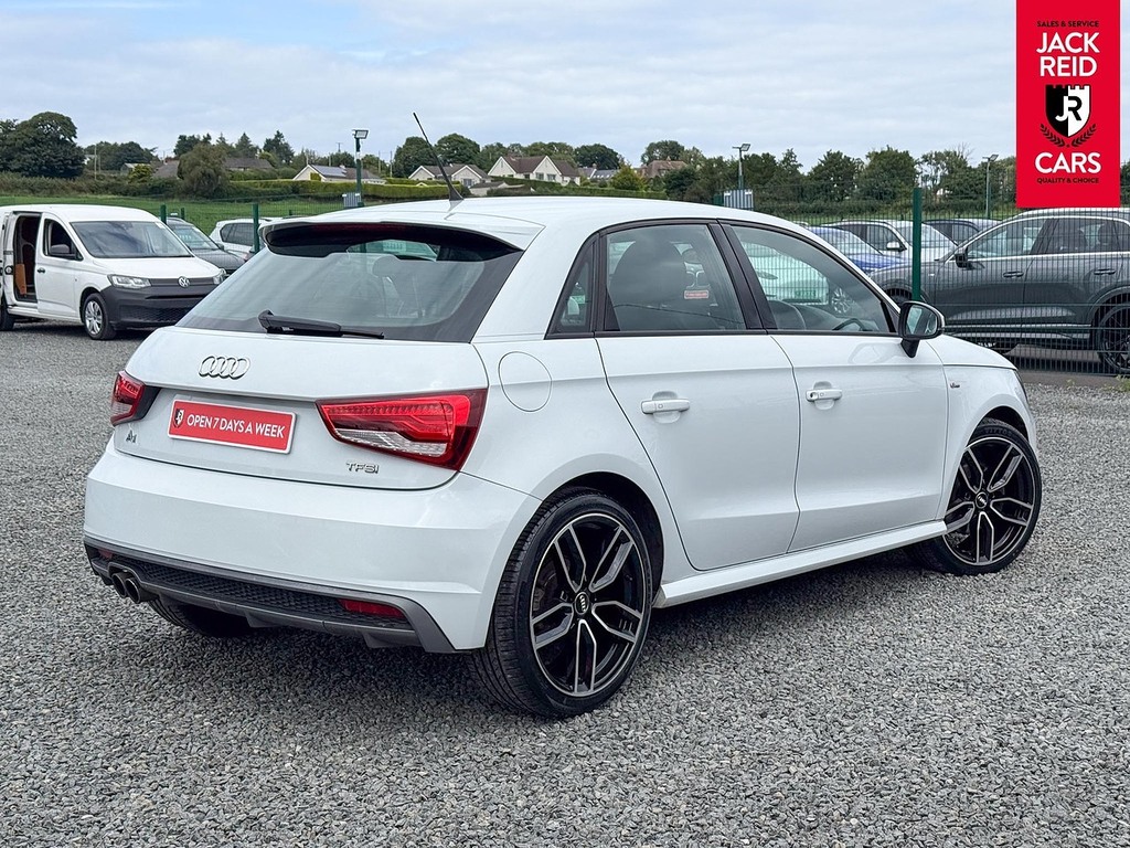 Audi A1 Sportback Tfsi S Line White #4